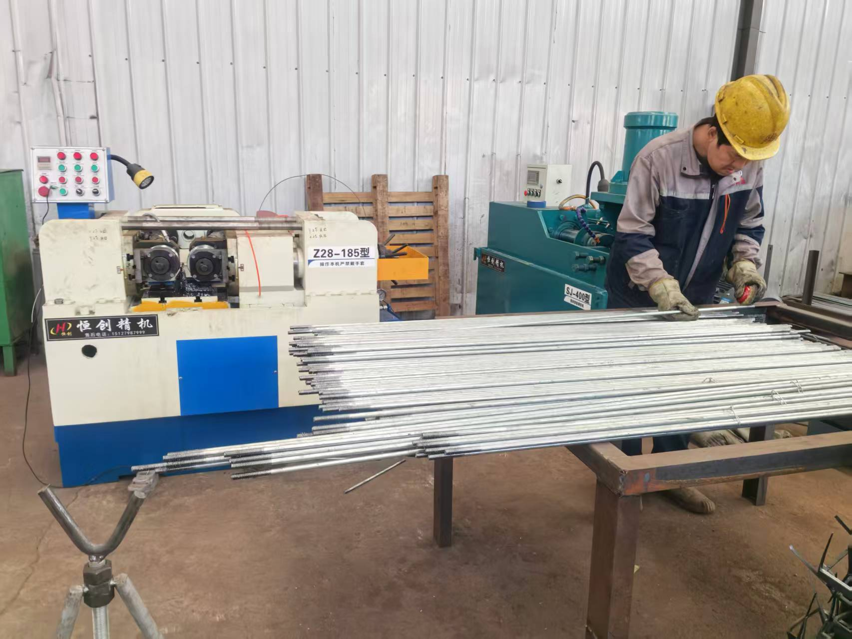 حققت شركة Liweiyuan طفرة في تحسين دقة عملية ربط قضيب الهيكل الفولاذي