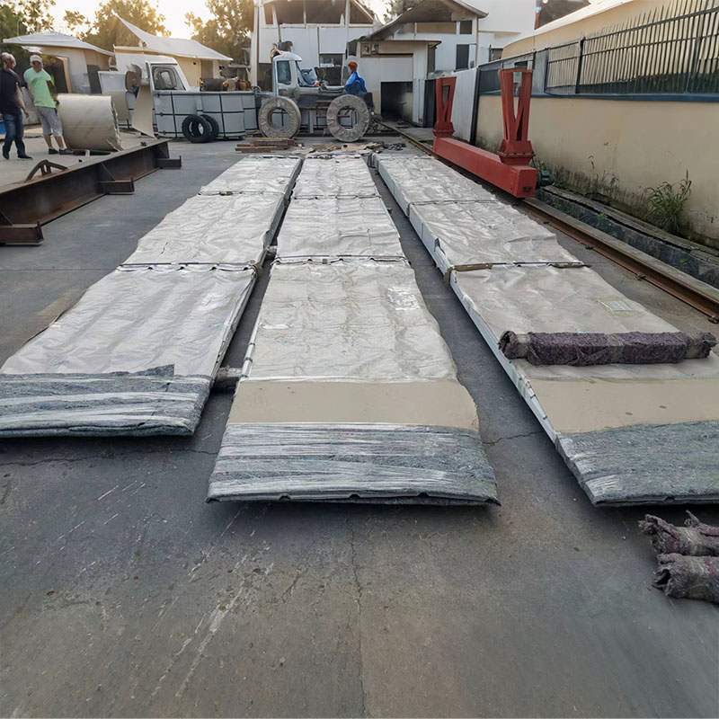 هل تعتبر الألواح الفولاذية الملونة الحل النهائي للأسقف وتكسية الجدران الحديثة