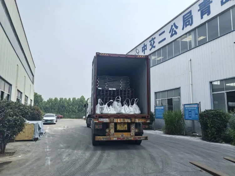 يوفر الهيكل الفولاذي لشركة Qingdao Liweiyuan مكونات فولاذية مخصصة لمزارع الأسماك إلى العميل الأيسلندي